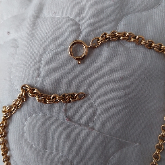 Victorian style double sided rose pendant with mirror - Picture 5 of 7